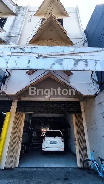 image RUKO 3LANTAI LOKASI CIAMIK DI JALAN SEMARANG (RAYA JALAN KEMBAR) PUSAT KOTA SURABAYA (1)