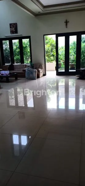 image RUMAH IMPERIAL GOLF REGENCY PAKUWON INDAH (4)