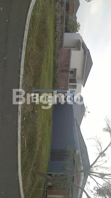 image HOOK IVY PARK CITRALAND BSB SEMARANG (3)