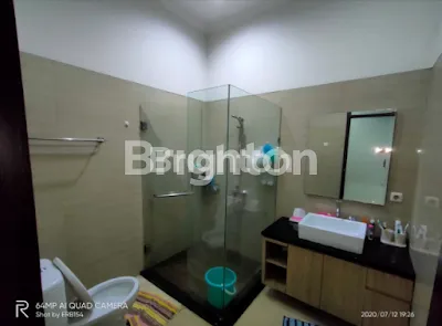 image RUMAH BAGUS 2 LANTAI SIAP HUNI DI PERUMNAS BEKASI (4)