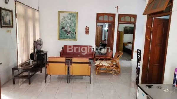 image RUMAH NOL JALAN PROVINSI, TERAWAT & SIAP HUNI JL. MAUNI - KEDIRI (2)