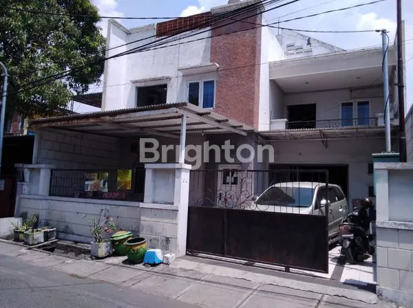 image KOS MEWAH 21 KAMAR DEKAT UK PETRA, SIWALANKERTO SELATAN (1)