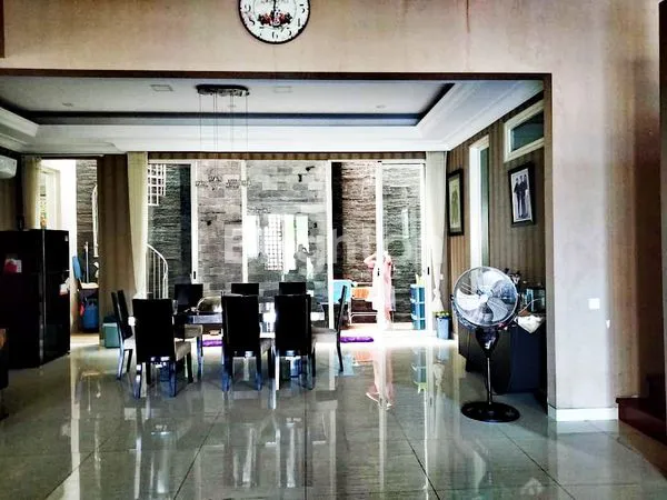 image PAKUWON INDAH RIZ VILLE (2)