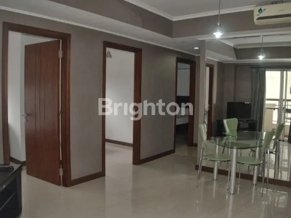 image BEST POOL & CITY VIEW APARTEMEN WATER PLACE SURABAYA (2)