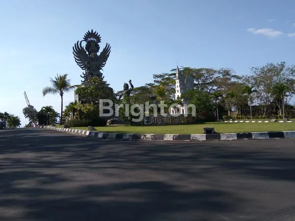image HUNIAN NYAMAN DI KAWASAN GOLF DEKAT PANTAI DRIM LAND PECATU GRAHA (1)