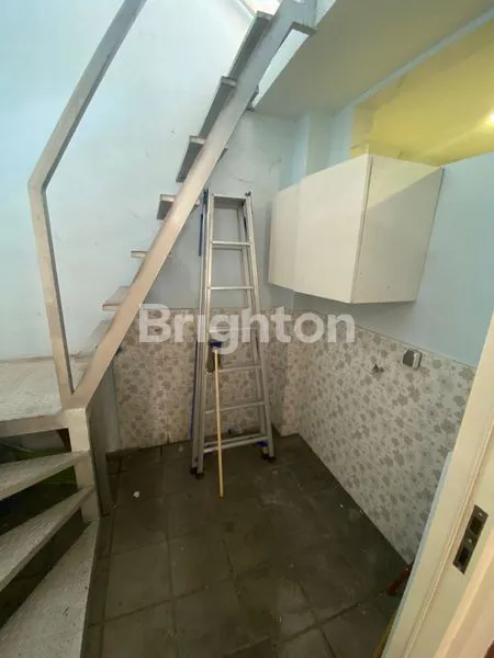 image RUMAH SIAP HUNI DI LINGKUNGAN ASRI PERUM CITRA SENTOSA LAKARSANTRI (5)