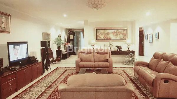 image RUMAH MEWAH DI KOTA BOGOR (6)