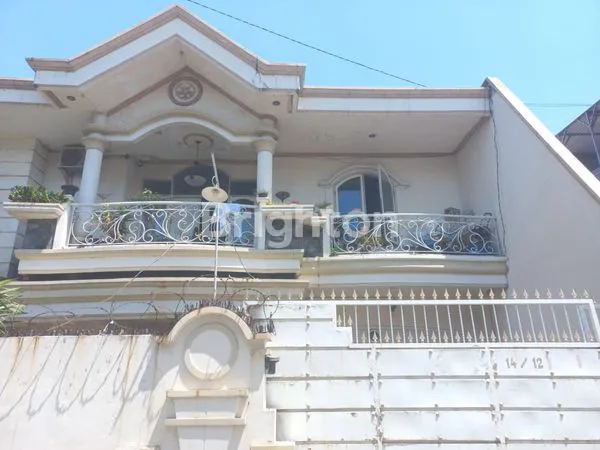 image RUMAH CANTIK 2 LANTAI SIAP HUNI TURUN HARGA, NEGO (3)