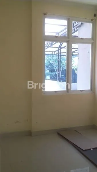 image RUMAH 1 LANTAI DI VICTORIA PARK KARAWACI TANGERANG (2)