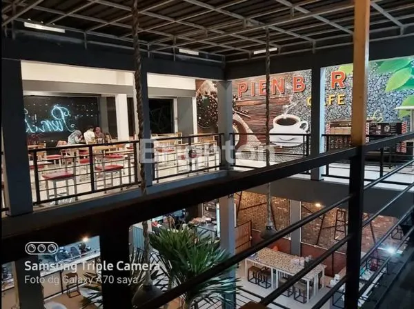 image RUKO CAFE 2 LT DI PERMATA SUCI MANYAR GRESIK SIAP BUAT USAHA KULINER (3)