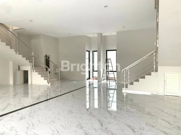 image RUKO 3 LANTAI NGAGEL JAYA (2)