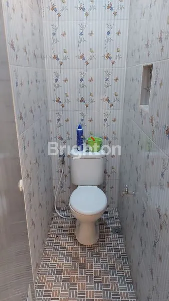 image RUMAH SIAP HUNI KAWASAN PERMATA SAKTI LIPPO KARAWACI TANGERANG (6)