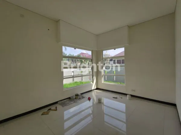 image NEW GRESS RUMAH MEWAH MINIMALIS CITRALAND POSISI HOOK DEKAT SPAZIO, PTC (4)