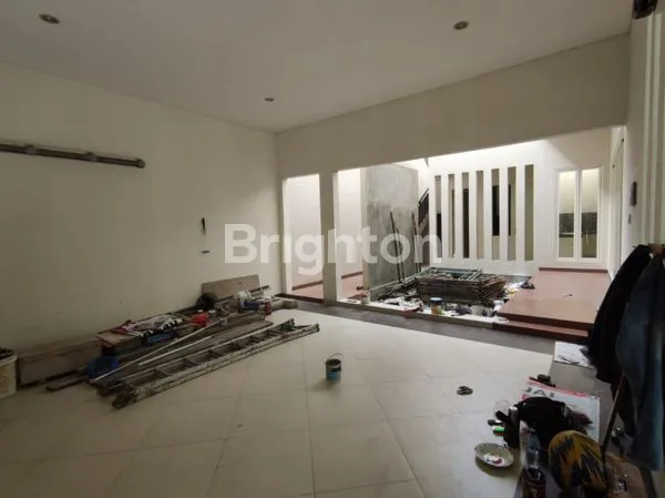 image NEW GRESS RUMAH MEWAH MINIMALIS CITRALAND POSISI HOOK DEKAT SPAZIO, PTC (15)