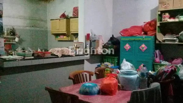 image RUMAH CLASSIC NYAMAN UNTUK DIHUNI DI CILEDUG (2)