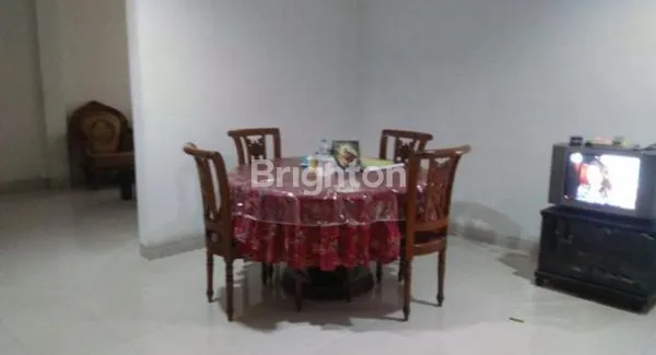 image RUMAH MEWAH DAN LUAS DI JAKARTA TIMUR (2)