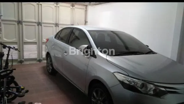 image RUMAH MEWAH DAN LUAS DI JAKARTA TIMUR (5)