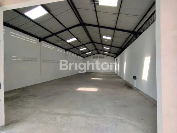 image RAYA LIDAH KULON NOL JALAN RAYA BUAT BENGKEL, GUDANG, SHOWROOM (3)