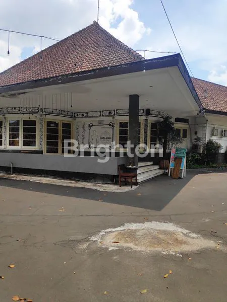 LOKASI STRATEGIES DI HOEK, COCOK UNTUK SEGALA USAHA