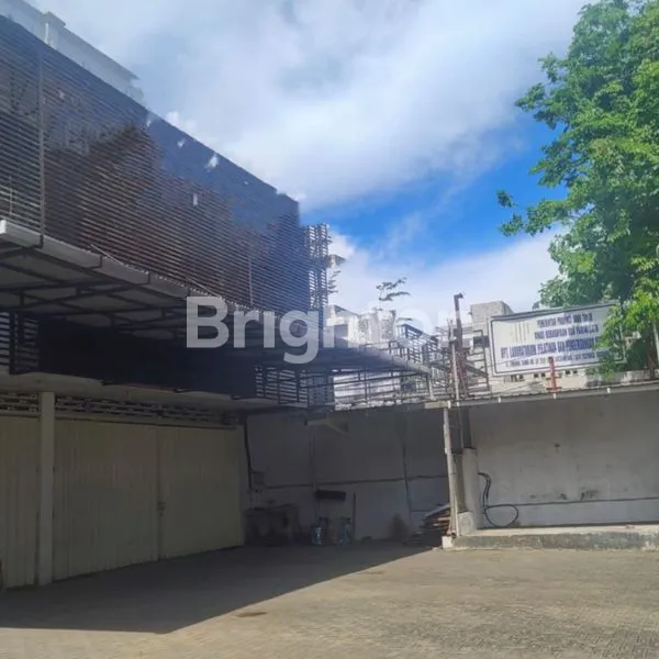 image GEDUNG PUSAT KOTA  BASUKI RAHMAT (6)