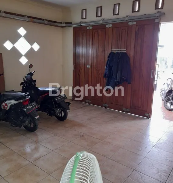 image RUMAH TENGAH KOTA DEKAT RSSA BJTM (2)