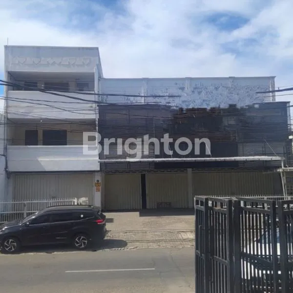 image GEDUNG PUSAT KOTA  BASUKI RAHMAT  (5)