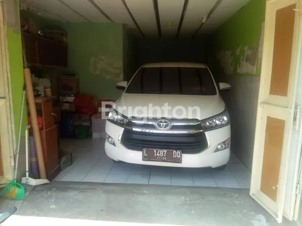 image RUMAH HOOK 1,5 LANTAI DI KEBRAON INDAH (5)