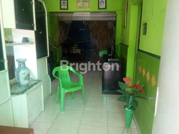 image RUMAH HOOK 1,5 LANTAI DI KEBRAON INDAH (3)