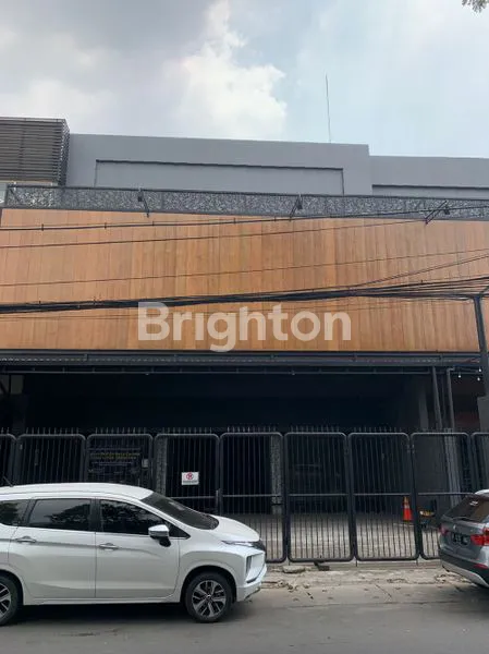 image GEDUNG DI RAYA BANYUURIP, SURABAYA, 3 UNIT JADI (1)