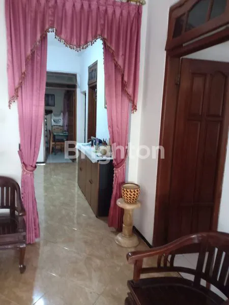 image RUMAH CANTIK 2 LANTAI, SIAP HUNI. (4)