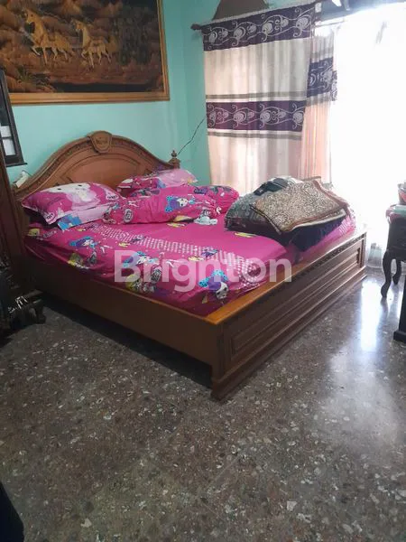 image RUMAH SEMOLOWARU ELOK (3)