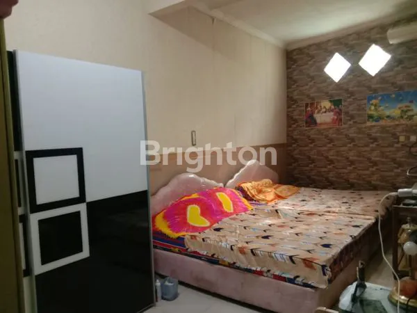 image RUMAH BESAR 2 LANTAI DEKAT KAMPUS ABM (4)