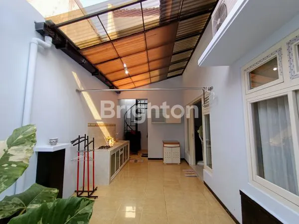 image RUMAH FULL FURNISH BERSIH SIAP HUNI TENGAH KOTA AREA PUNCAK DIENG KOTA MALANG (2)