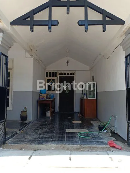 image DUKUH KUPANG BARAT, KAMAR 3, MURAH, NEGO BANGET (1)