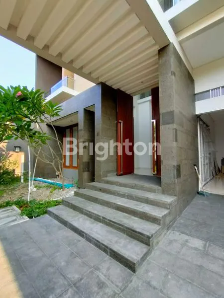 image RUMAH MEWAH MINIMALIS MODERN ARAYA TAHAP 1 (1)