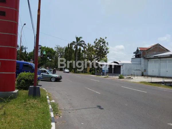 image TOKO USAHA SELANGKAH RS UII, POM BENSIN, POLSEK, MINIMARKET, PERUMAHAN, PINGGIR JALAN NASIONAL (2)