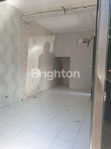 image RUKO 3 LANTAI MANYAR JAYA COCOK BUAT SEGALA USAHA (2)