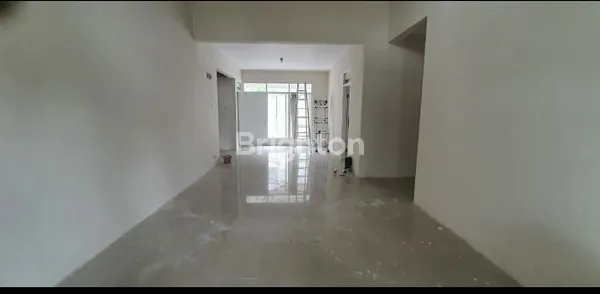 image RUMAH BERSIH TERAWAT TINGGAL MASUK DEPAN FASUM (7)