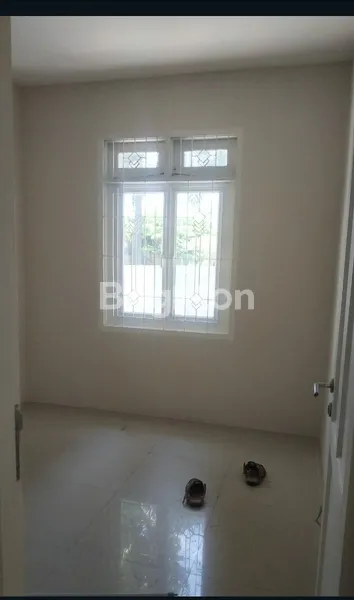 image RUMAH BERSIH TERAWAT TINGGAL MASUK DEPAN FASUM (6)