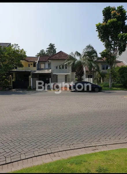 image RUMAH BERSIH TERAWAT TINGGAL MASUK DEPAN FASUM (1)