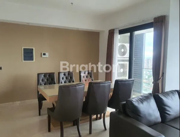 image APARTEMEN THE PEAK LANTAI 33 FULL FURNSIH SURABAYA PUSAT (3)