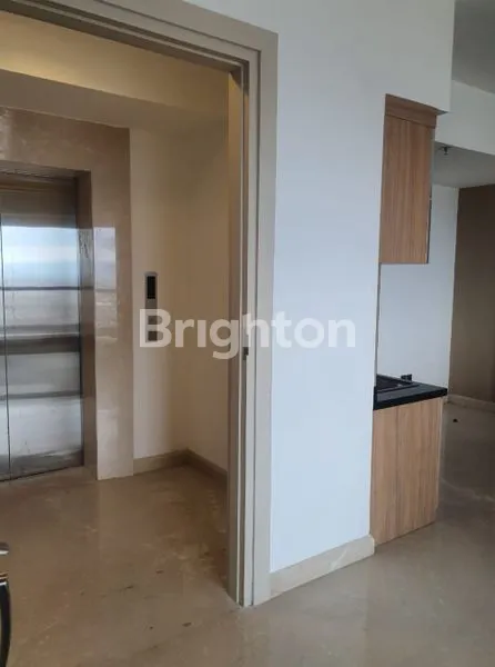 image APARTEMEN THE PEAK LANTAI 33 FULL FURNSIH SURABAYA PUSAT (13)