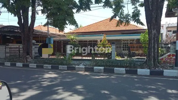 image RUMAH MEWAH DI PUSAT KOTA SIDOARJO (1)