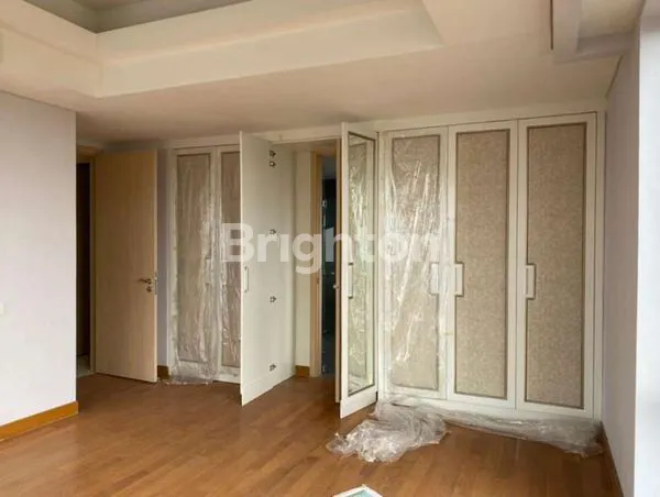 image APARTEMEN MEWAH SEMI FURNISHED DENGAN PRIVATE LIFT  (5)