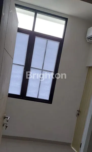 image RUMAH CANTIK MINIMALIS 2 LT BANGUNAN BARU UNDER 600 JT NEGO LOKASI WONOREJO (12)