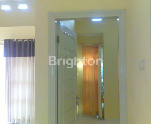 image RUMAH SIAP HUNI DI LINGKUNGAN ELITE DEKAT UB (6)