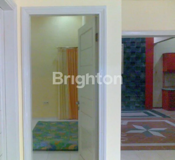 image RUMAH SIAP HUNI DI LINGKUNGAN ELITE DEKAT UB (2)