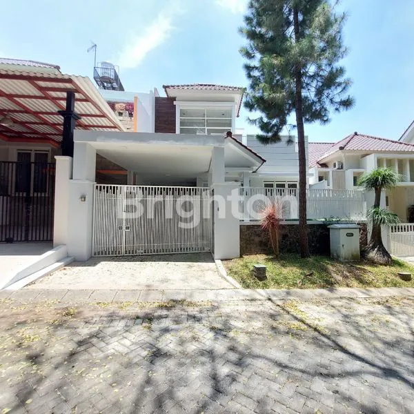 image RUMAH BARU + KOLAM RENANG TIDAR (1)