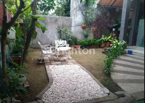 image  RUMAH MENARIK DI AREA ARAYA TELAGA GOLF KOTA MALANG (4)