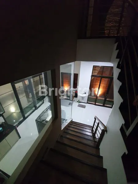 image RUMAH FULL FURNISH SIMPANG SULFAT UTARA ( BELAKANG RSIA PURI BUNDA) (3)